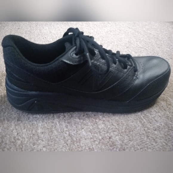 Excellent condition walking shoe with rocker sole, arch support - Picture 4 of 11